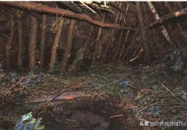 全世界土著民族是如何搭建草棚庇护所的？-草棚庇护所搭建技巧