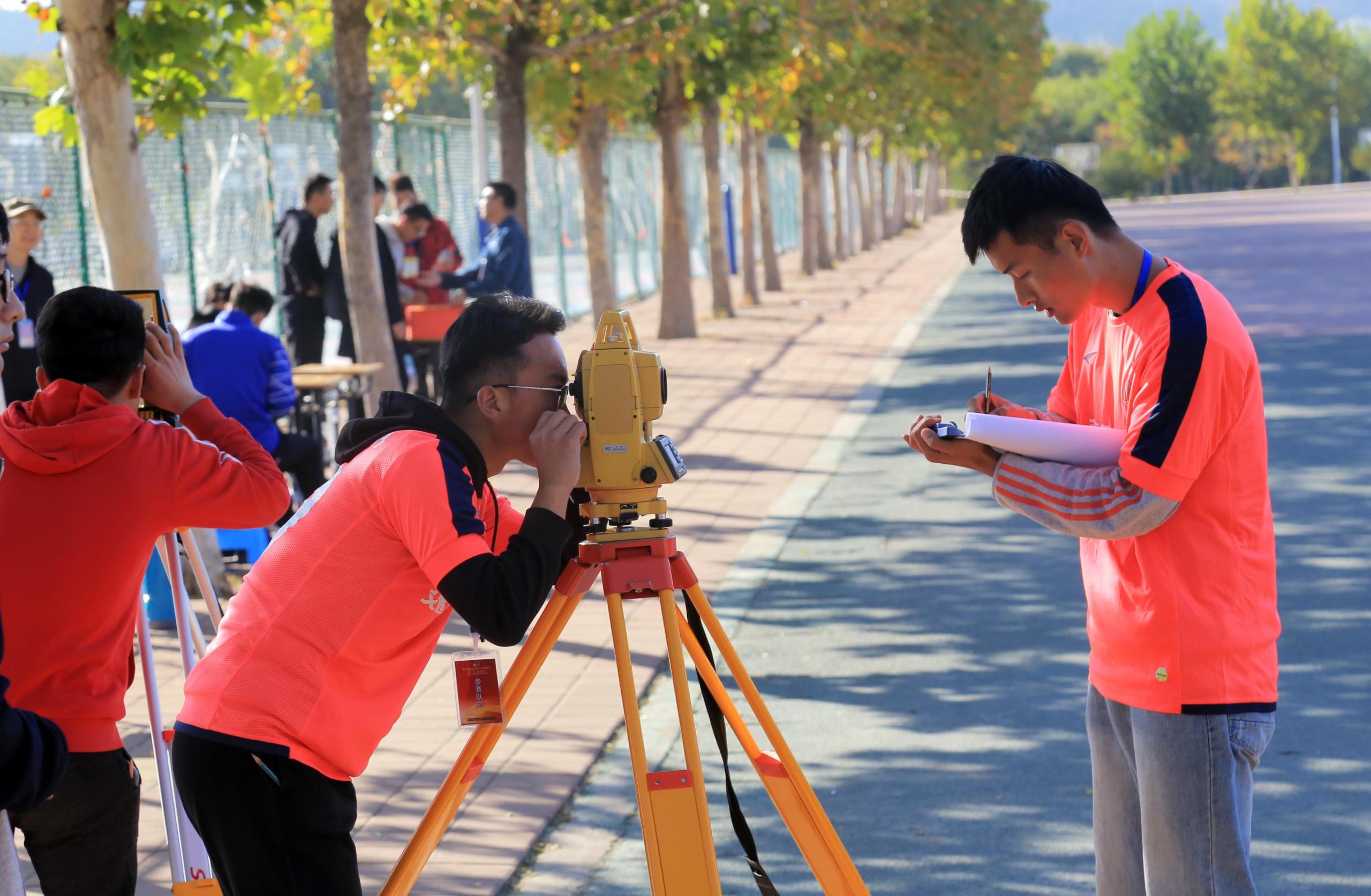 “大学”和“学院”到底有什么区别？被学院录取的学生别再自卑了