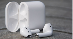 苹果AirPods3耳机泄漏了更新的设计和新的充电盒