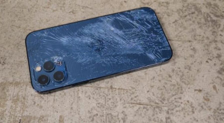 苹果iPhone12跌落测试揭示了陶瓷中空玻璃的真正强度