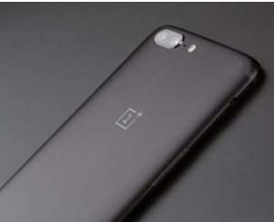 OnePlus7智能手机的OxygenOS11稳定版将不包含AOD功能