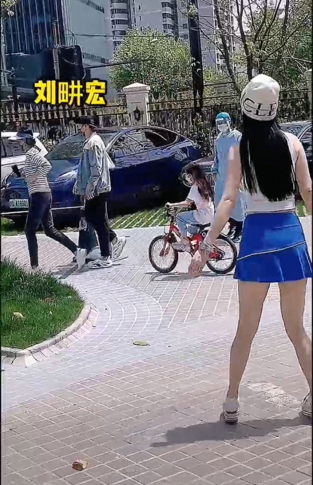 刘畊宏楼下美艳女邻居火了！确认过眼神，是富婆没错了