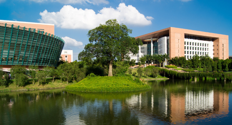 去中山大学去哪一个校区好