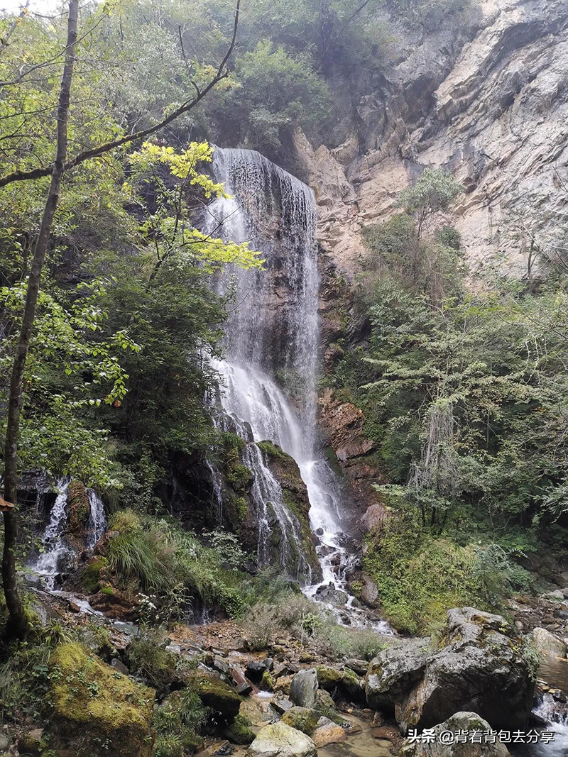 武汉景点排行榜前十名（湖北自驾游必去的十大好玩景点）