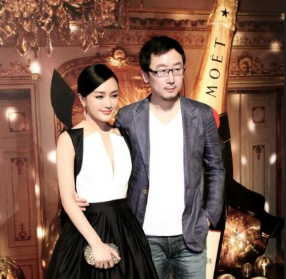 秦岚：两段感情无疾而终，42岁仍未婚，爱情绝不将就