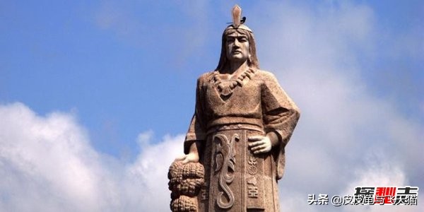 中国9人疑似外星人（有没有外星人存在，为什么躲着人类）